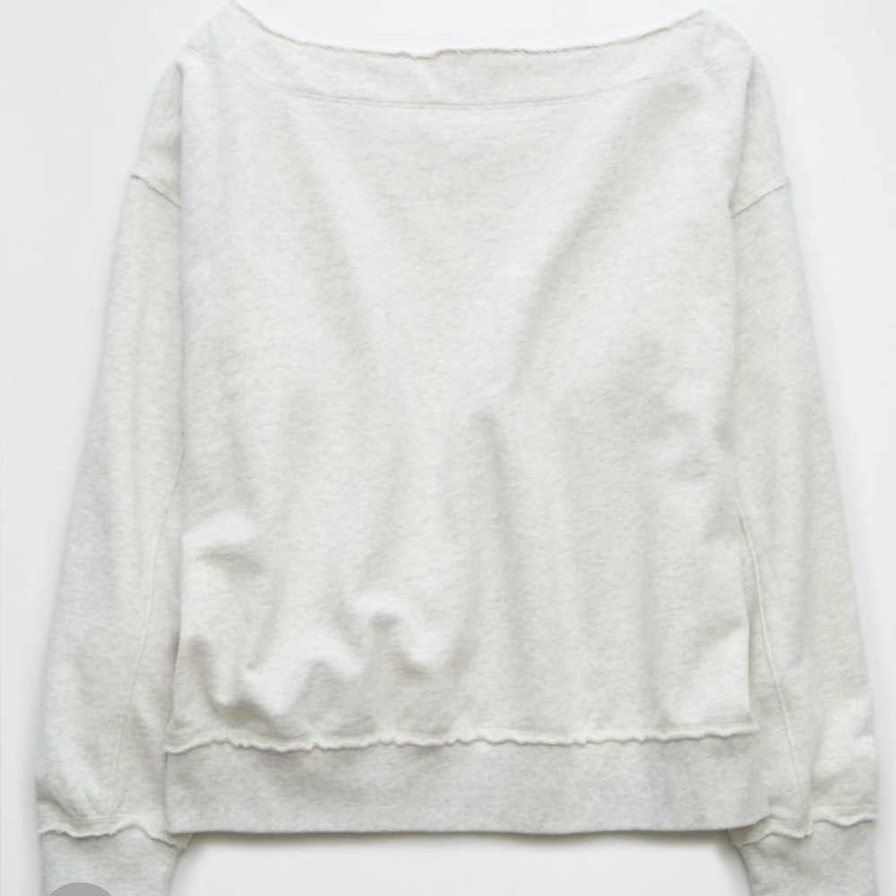 AE Off The Shoulder
Sweatshirt